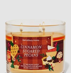 Bath & Body Works Festive Cinnamon Sugared Pecans Candle